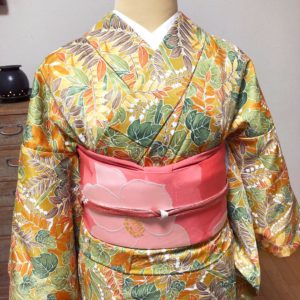 お友達や妹さんに着物を着せてあげたい【大阪京橋の着付け教室きものたまより】