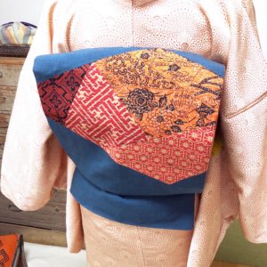 続・お友達や妹さんに着物を着せてあげたい【大阪京橋の着付け教室きものたまより】