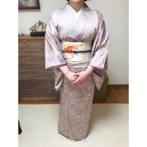 前回気になる所を注意しながら復習でできた！【大阪京橋の着付け教室きものたまより】